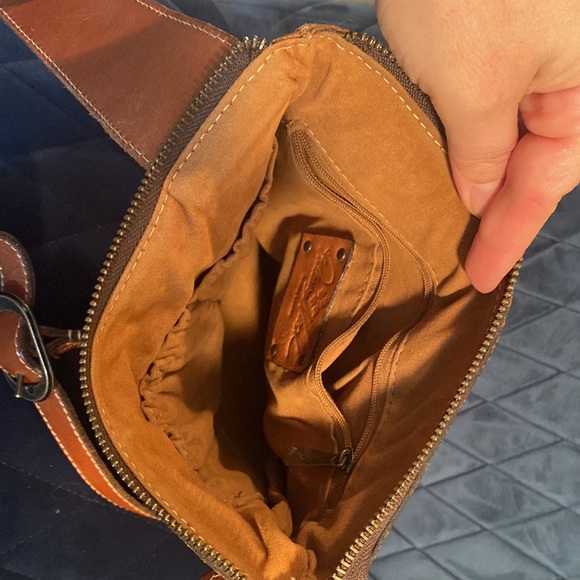 Patricia Nash Tooled Leather Crossbody Bag - Picture 6 of 11